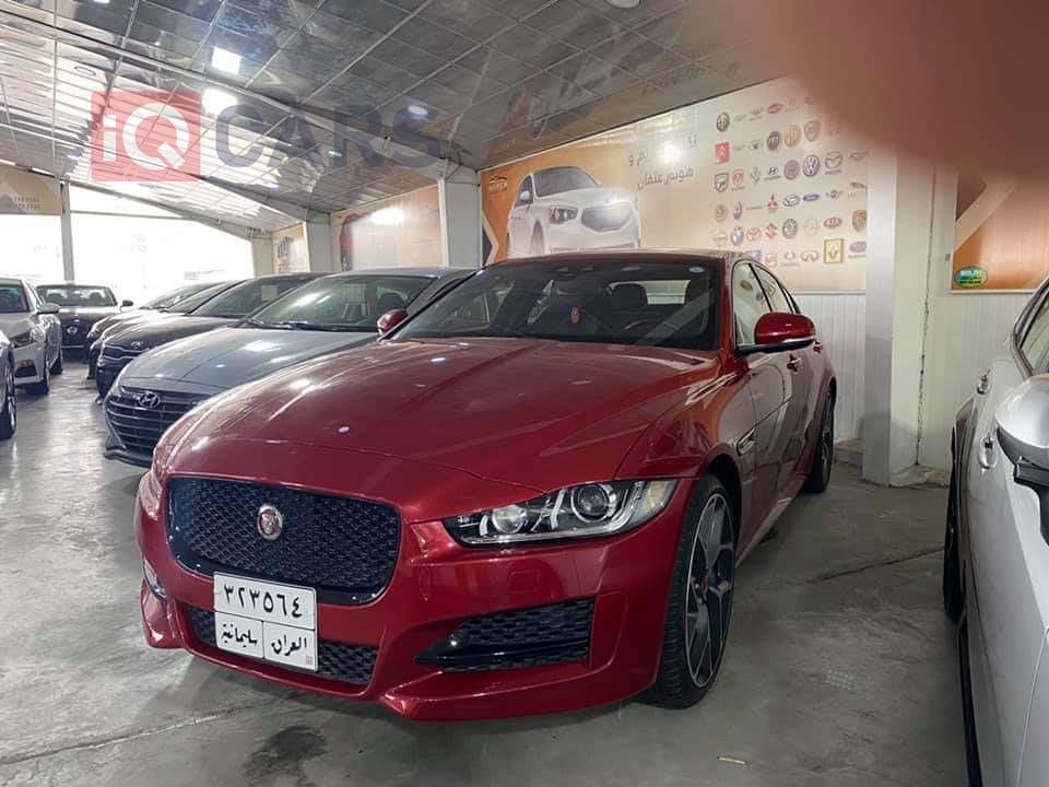 Jaguar XE